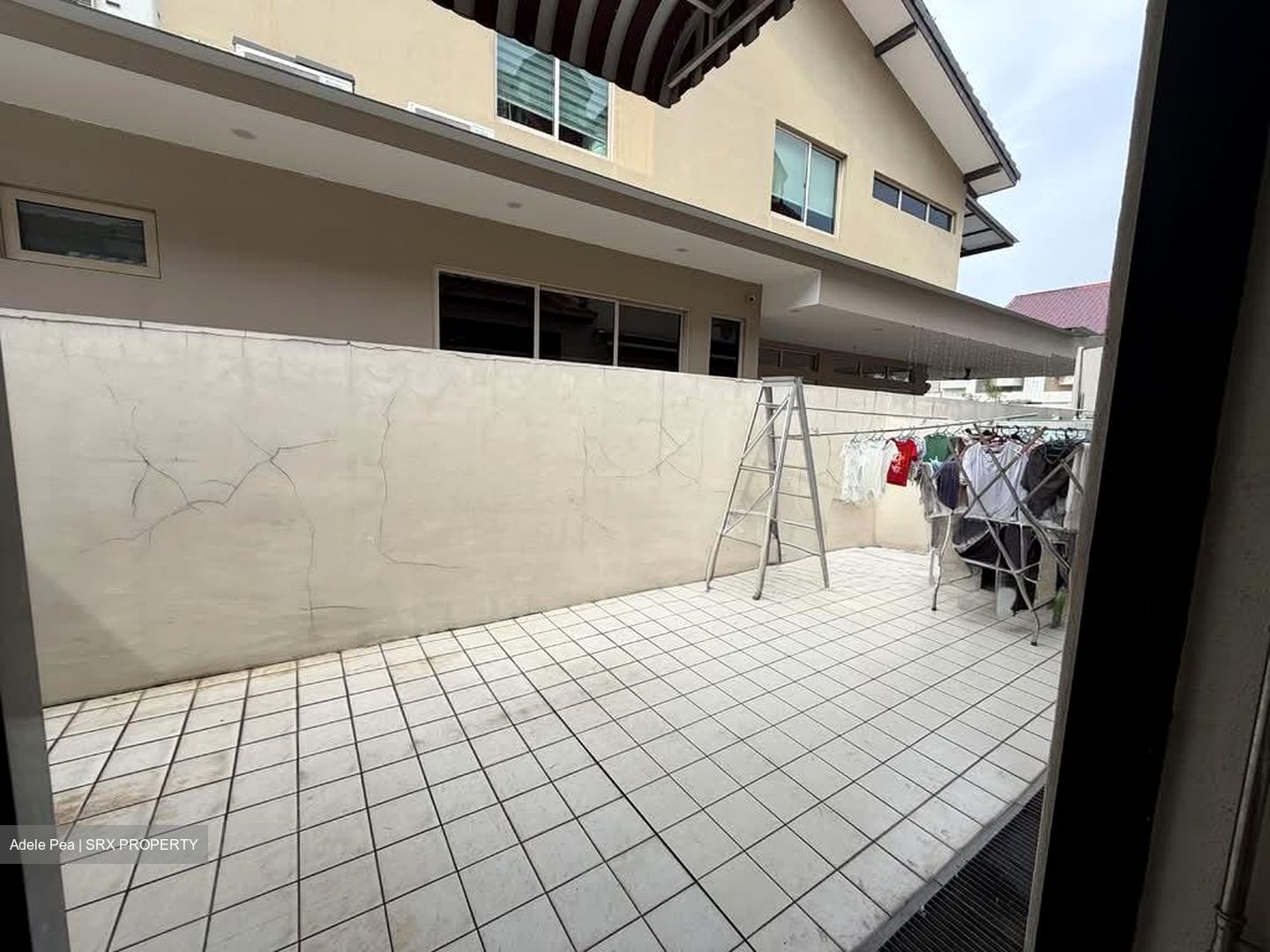 Bedok Ria (D16), Terrace #547497711